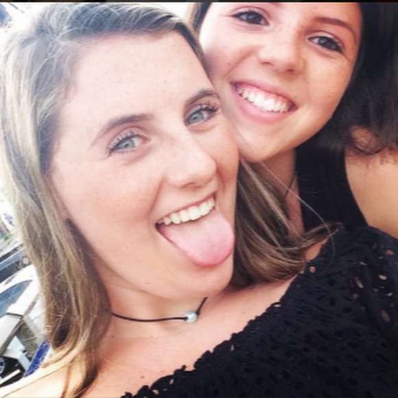 Meet your Posher, Michaela - Picture 1 of 1